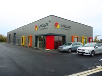 Batiment Indsutriel Bureaux Bois Saint Lo Manche 50 Normandie